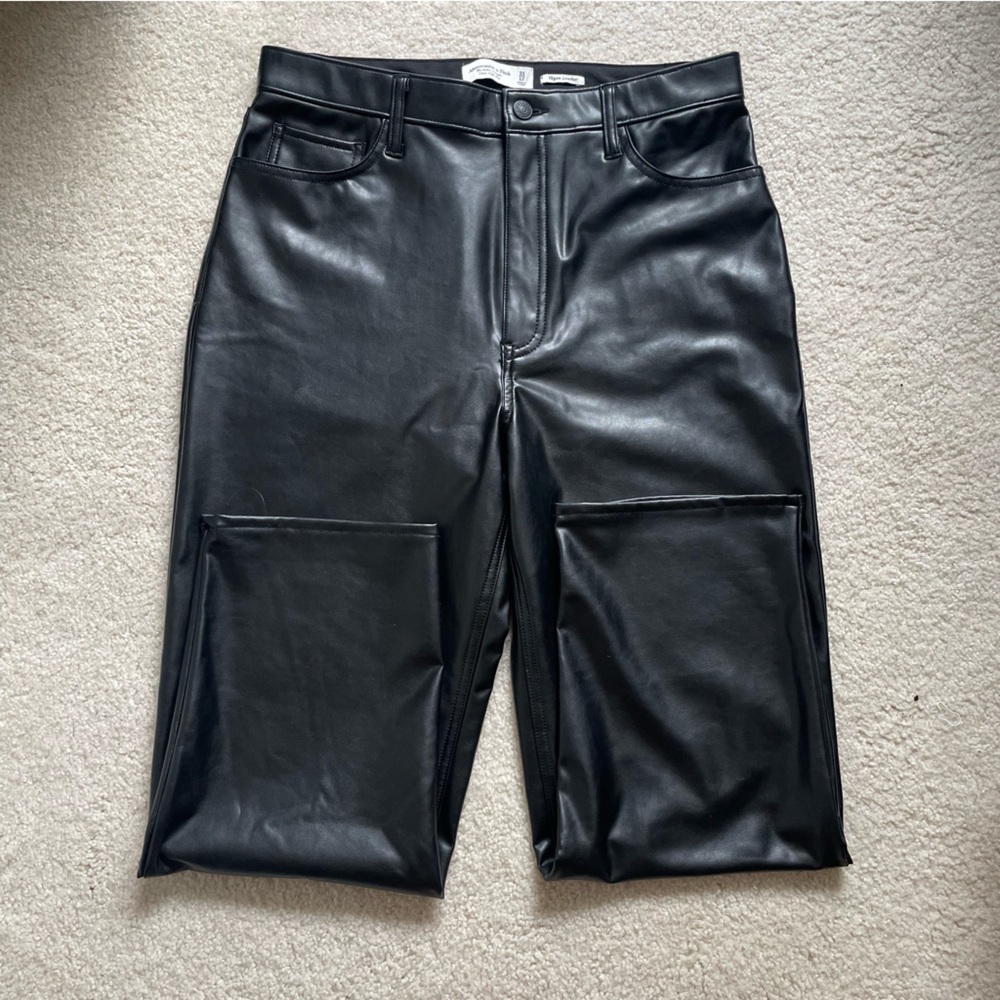 Abercrombie & Fitch “The Ankle Straight Ultra High Rise Vegan Leather Pants 31